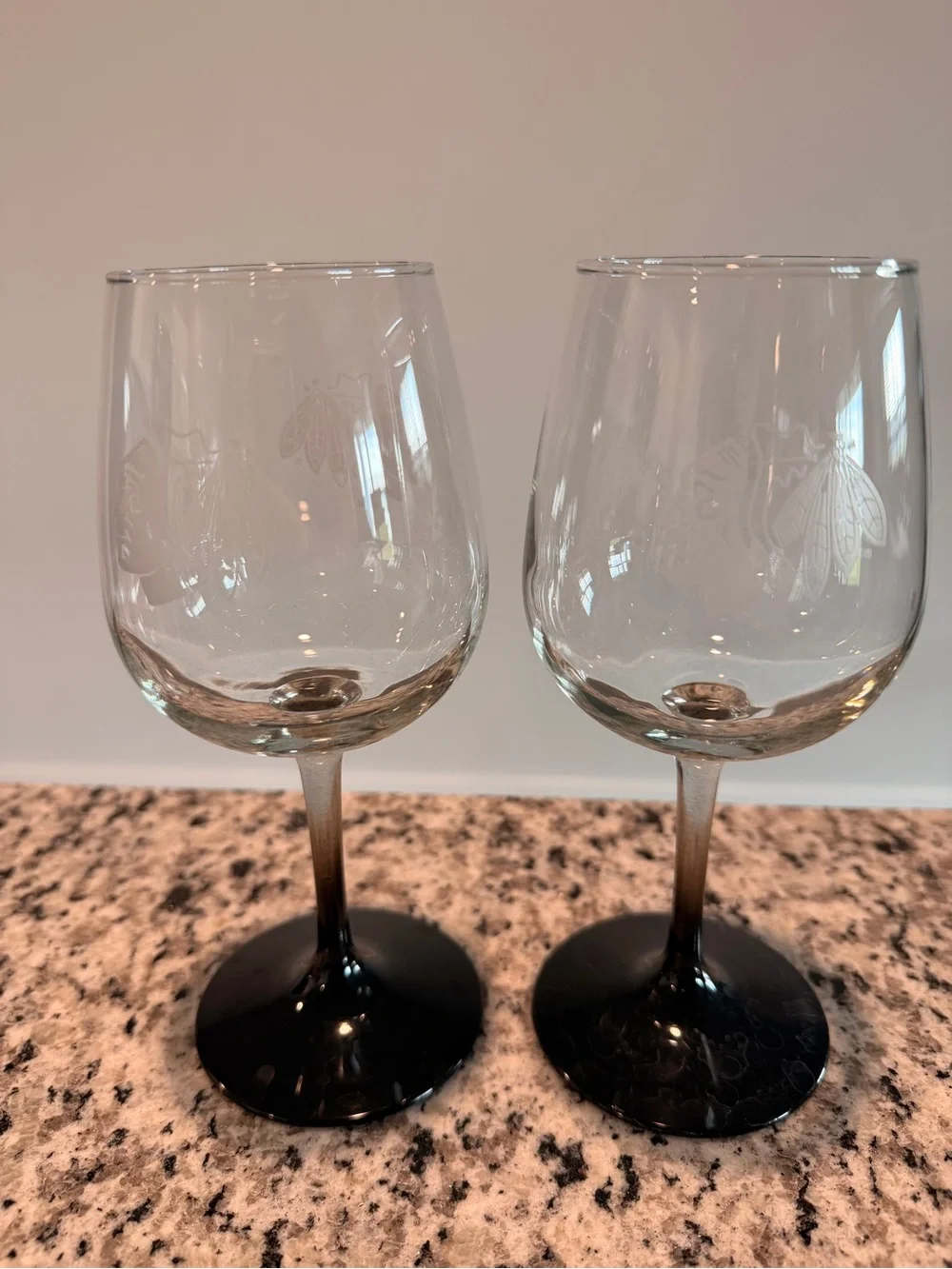NWOB Chicago Blackhawks 12oz Wine Glasses - Set of 2